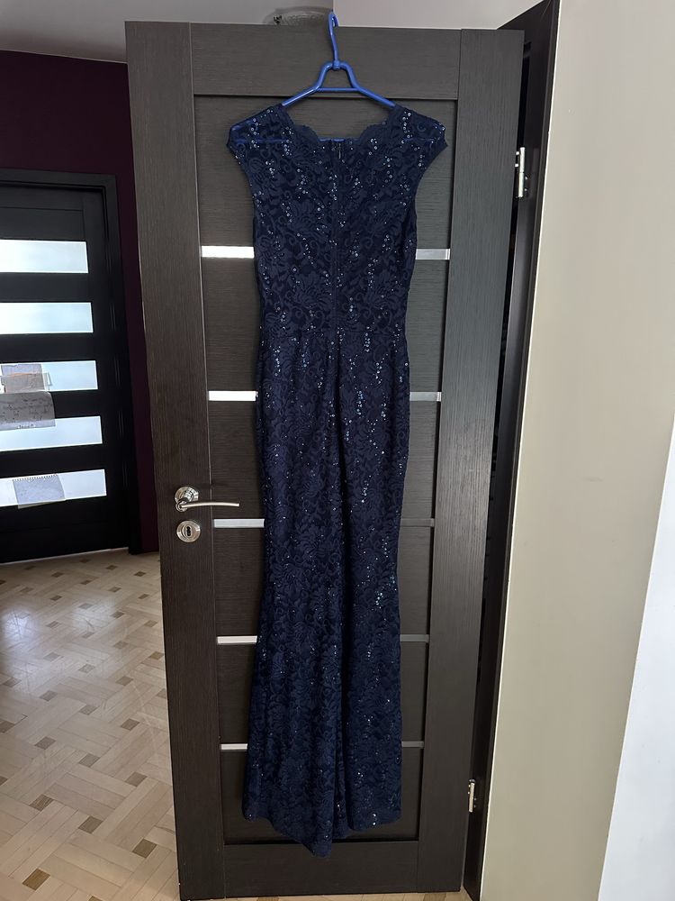 Długa, piękna, niebieska suknia syrenka na welese/bal/sylwester, r40