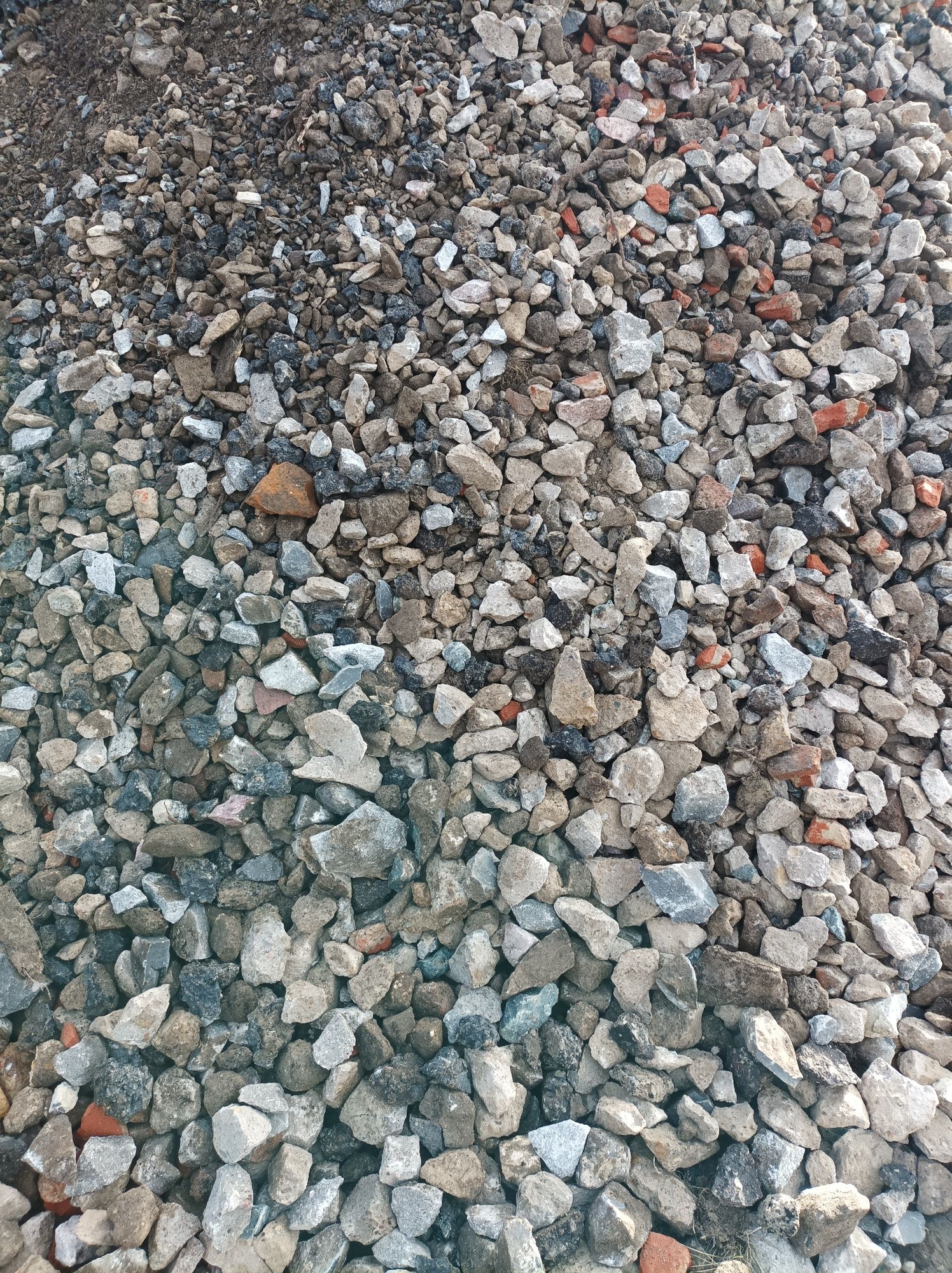 Beton kruszony kruszbet kruszywo betonowe gruz recykling
