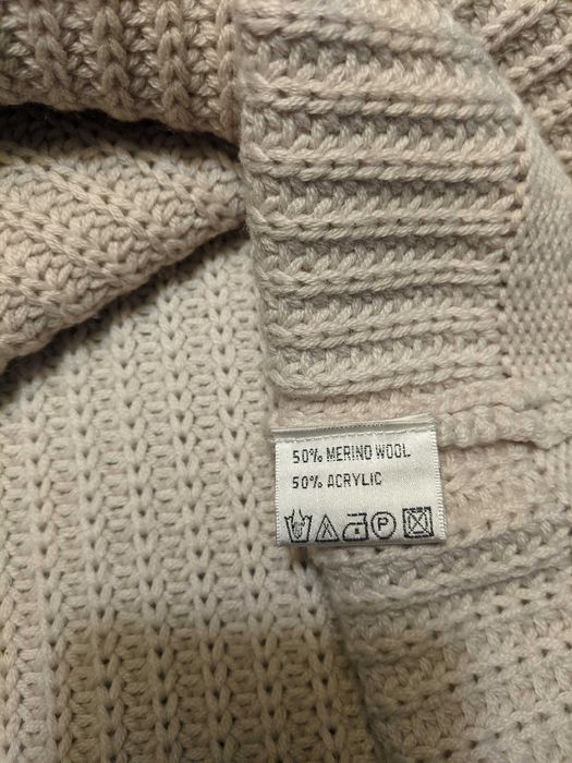 Sweter - gruby golf, raglan - jasnobeżowy - AE Basic