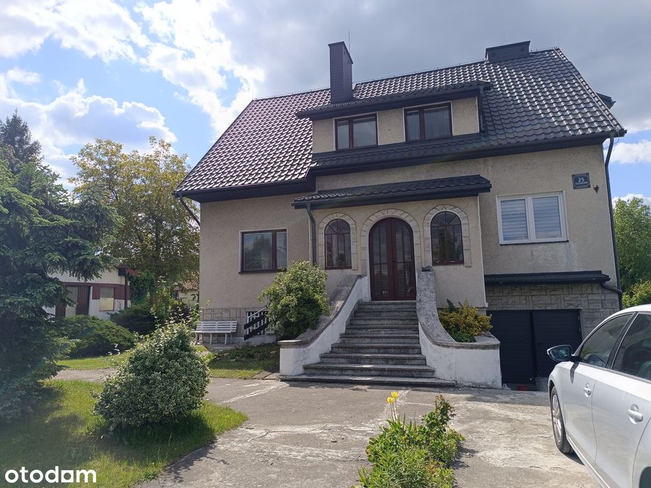 Sprzedam dom 280m2, działka 1480m2; Borków gm. Daleszyce