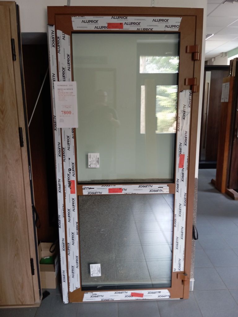 Drzwi zewnętrzne aluminiowe