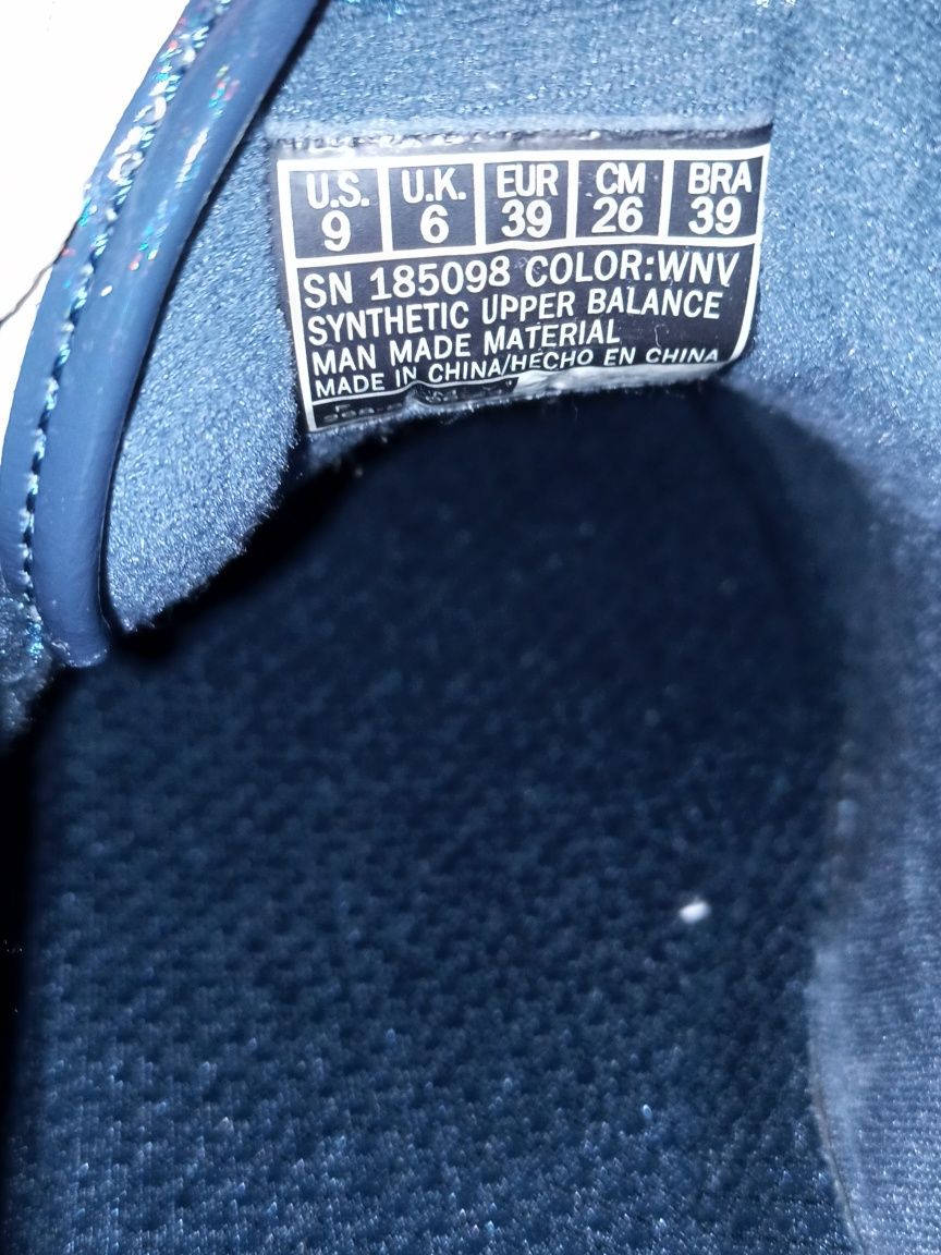 Кроссовки женские Skechers