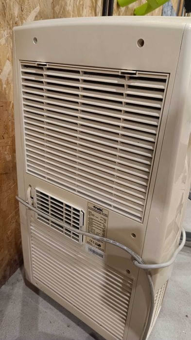 Ar Condicionado / Desumidificador Portátil Mod. KYD-32/K101