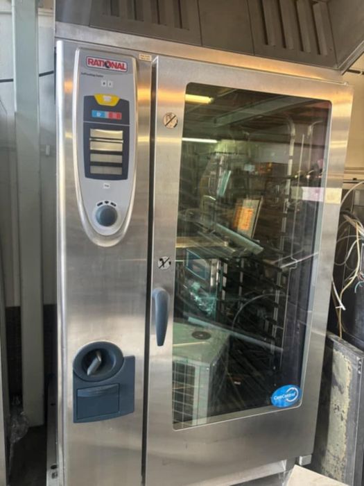 Piec konwekcyjno parowy Rational  SCC 202 Elektryczny  z wózkiem