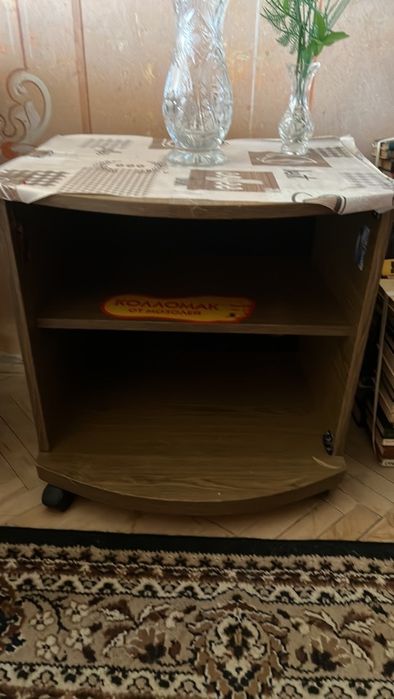 Кухонні тумби підвісні