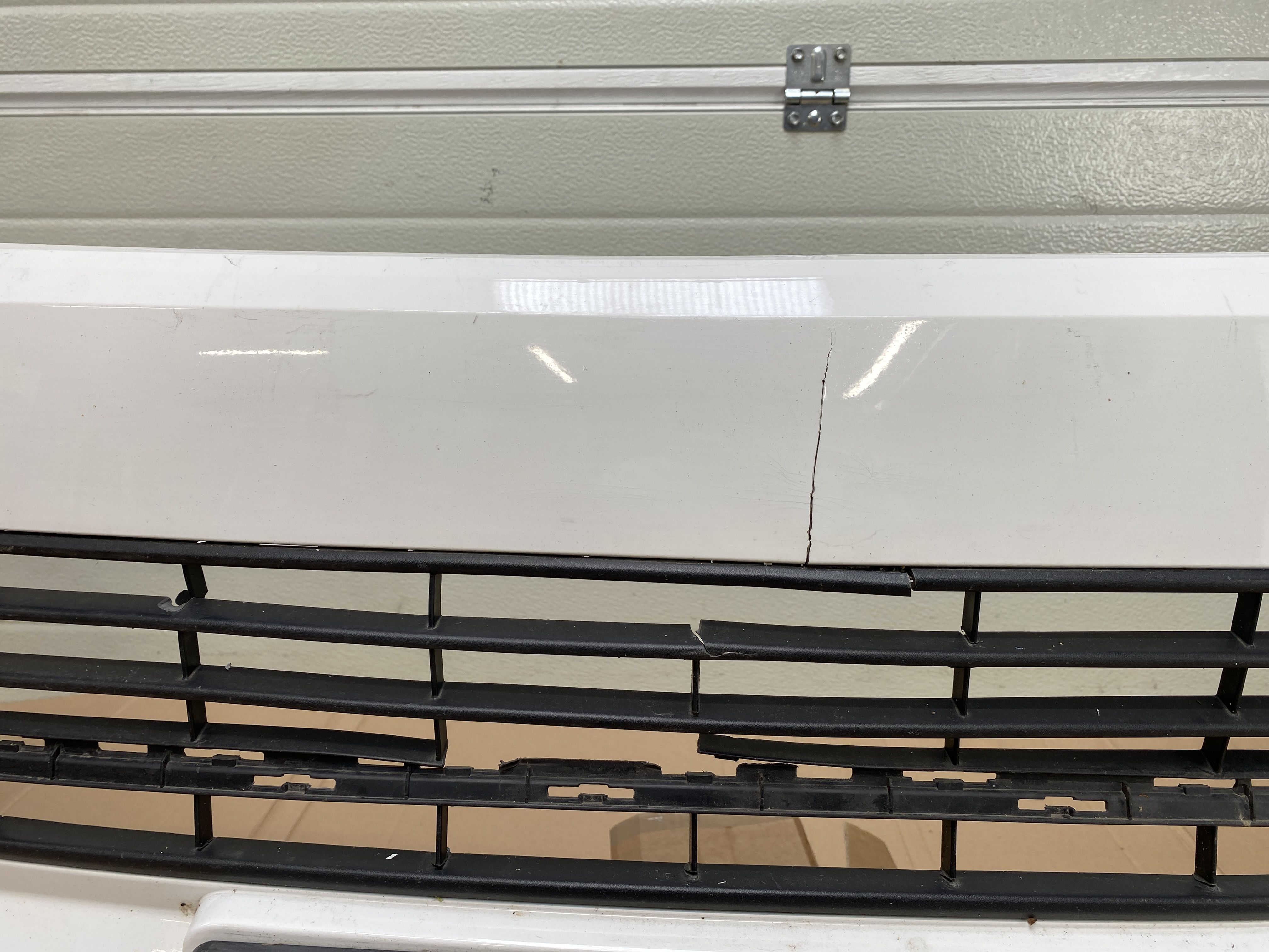 VW MULTIVAN T6 CaRAVelle Zderzak Przód Przedni 2015 - 2019