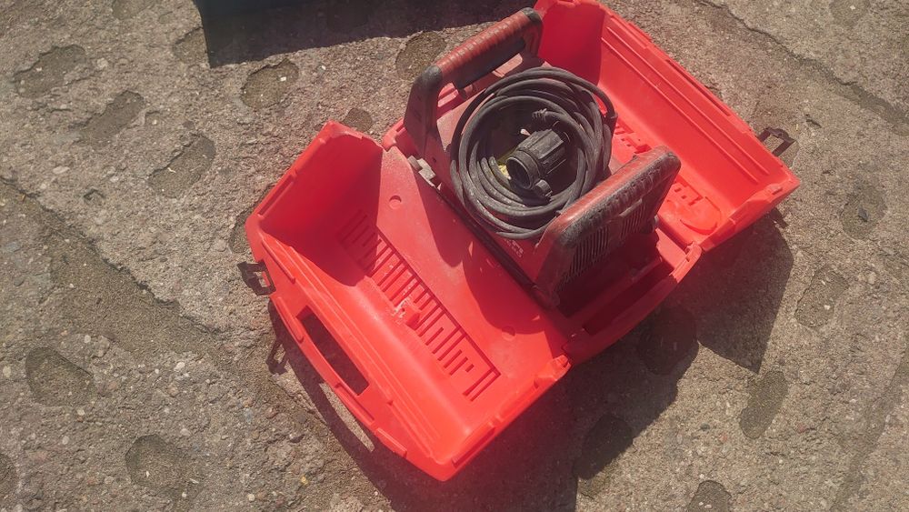 Bruzdownica HILTI DC-SE20