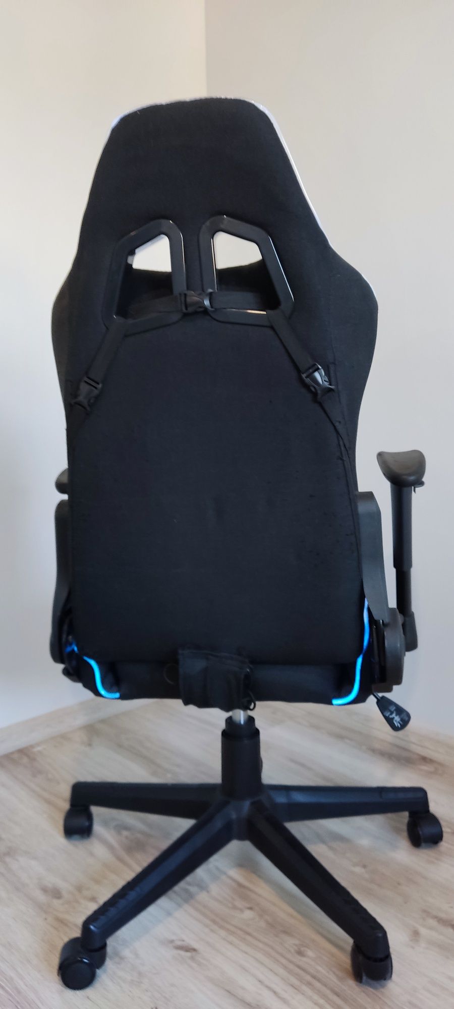 Fotel Gamingowy  HUZARO RANGER 6.0 RGB
