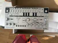 Behringer TD-3-SR Srebrny