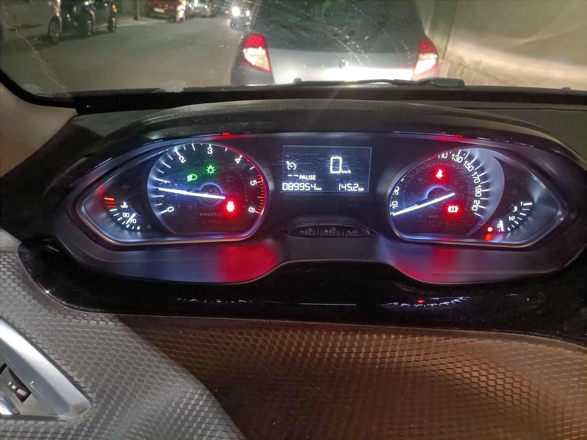 Peugeot  2008 style