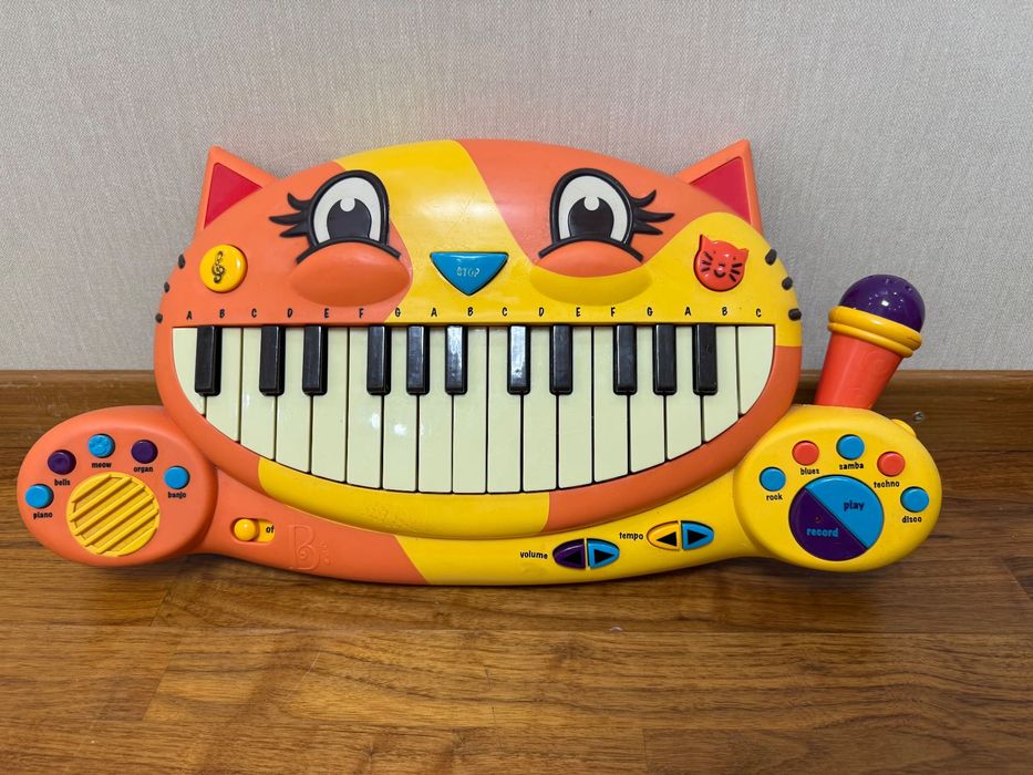 Іграшковий синтезатор Battat Котофон