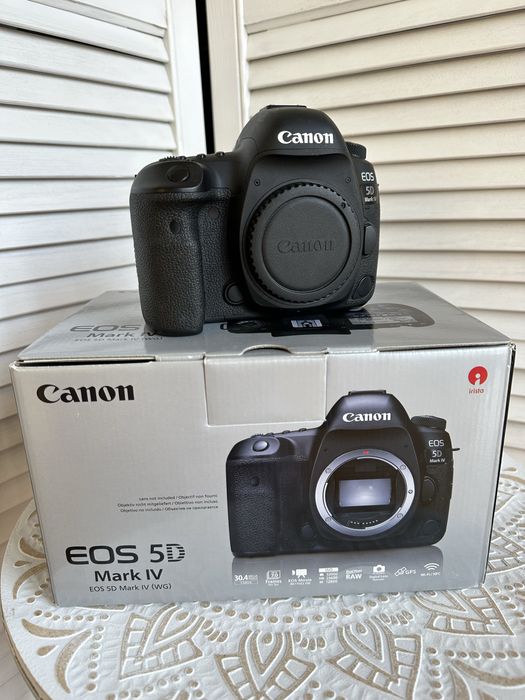 Aparat Canon 5D mark IV