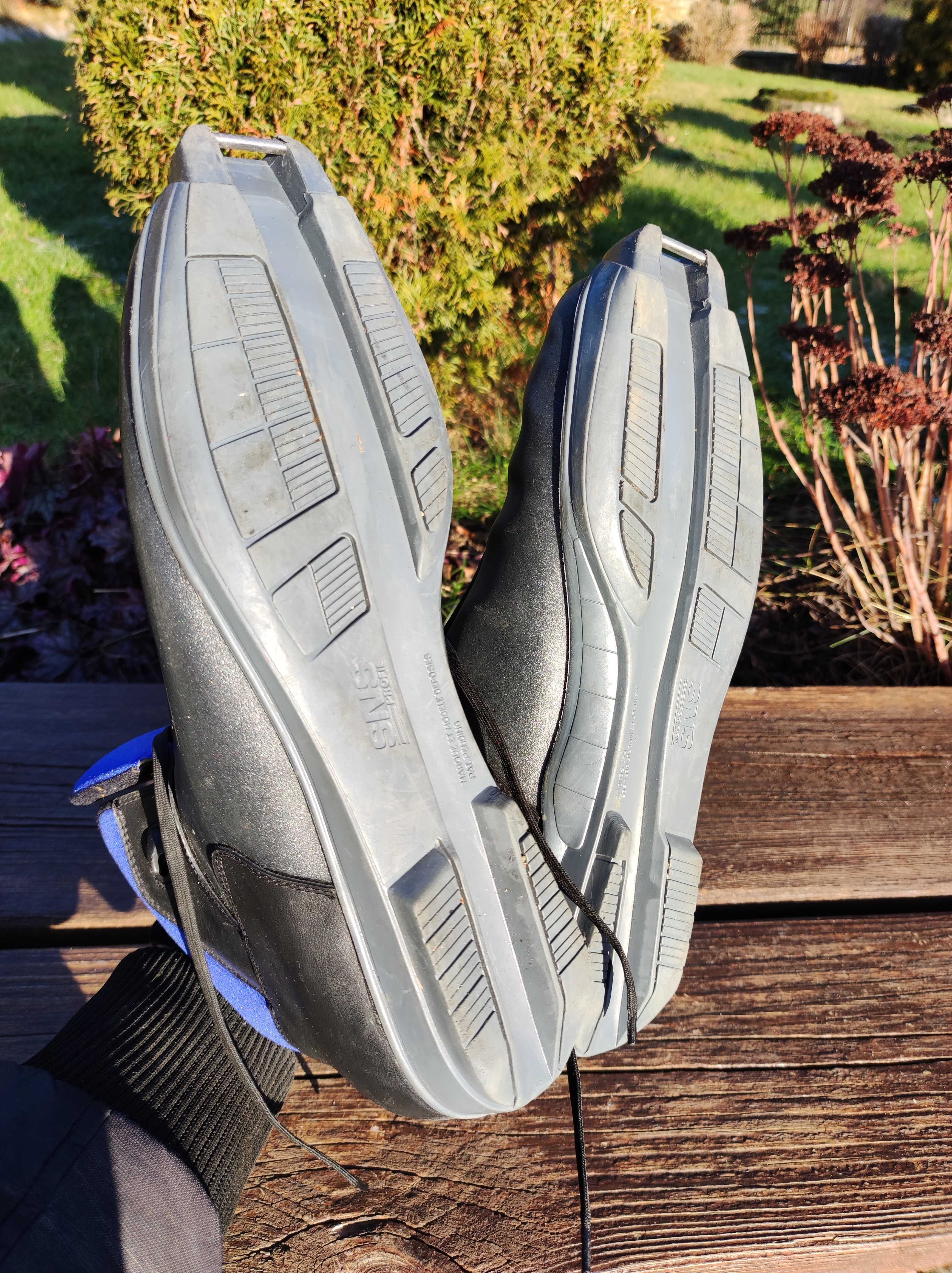 Buty do nart biegowych biegówki HARTJES SNS profil roz 45 wkł 29,5 cm