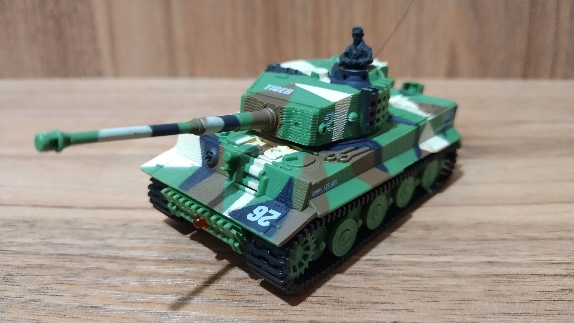 Радиоуправляемая модель танка Tiger 1:72