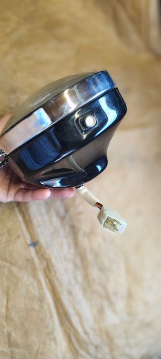 Lampa przednia iż Planeta 5 350 IŻ szkła ramka odblask NOWA przednia