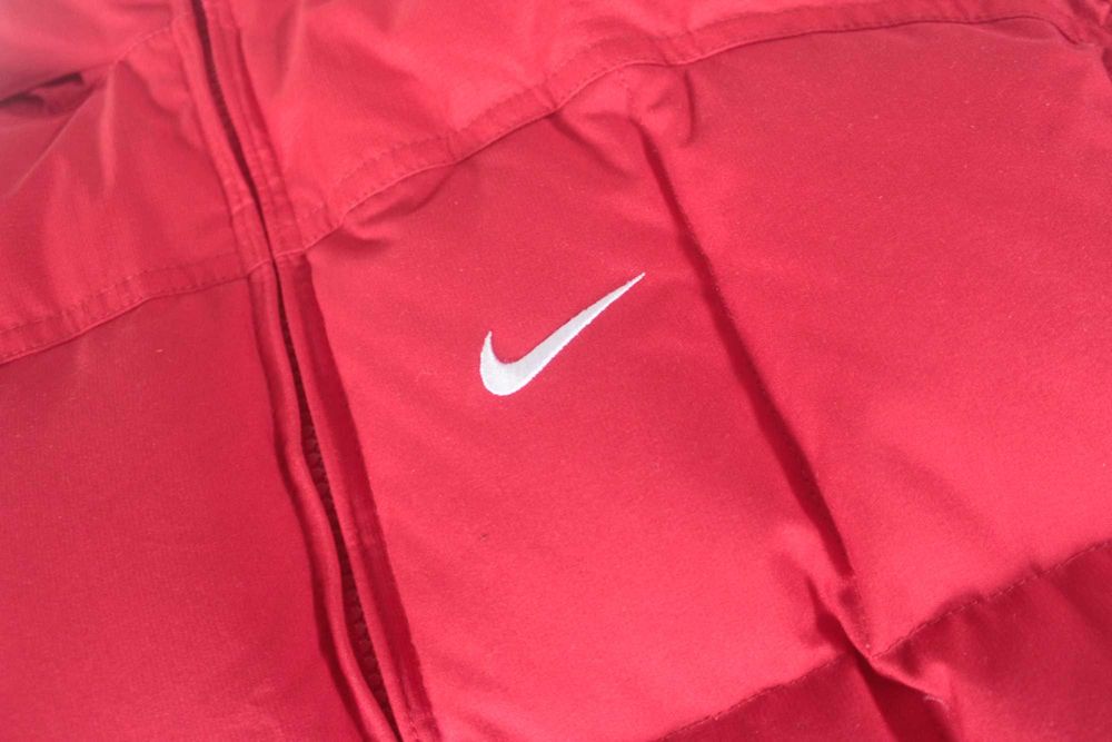 Nike puffer vest