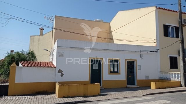 Casa de rés do chão com quintal, Sousel.