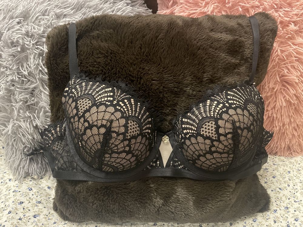 Stanik damski push-up Esotiq Saray 65E