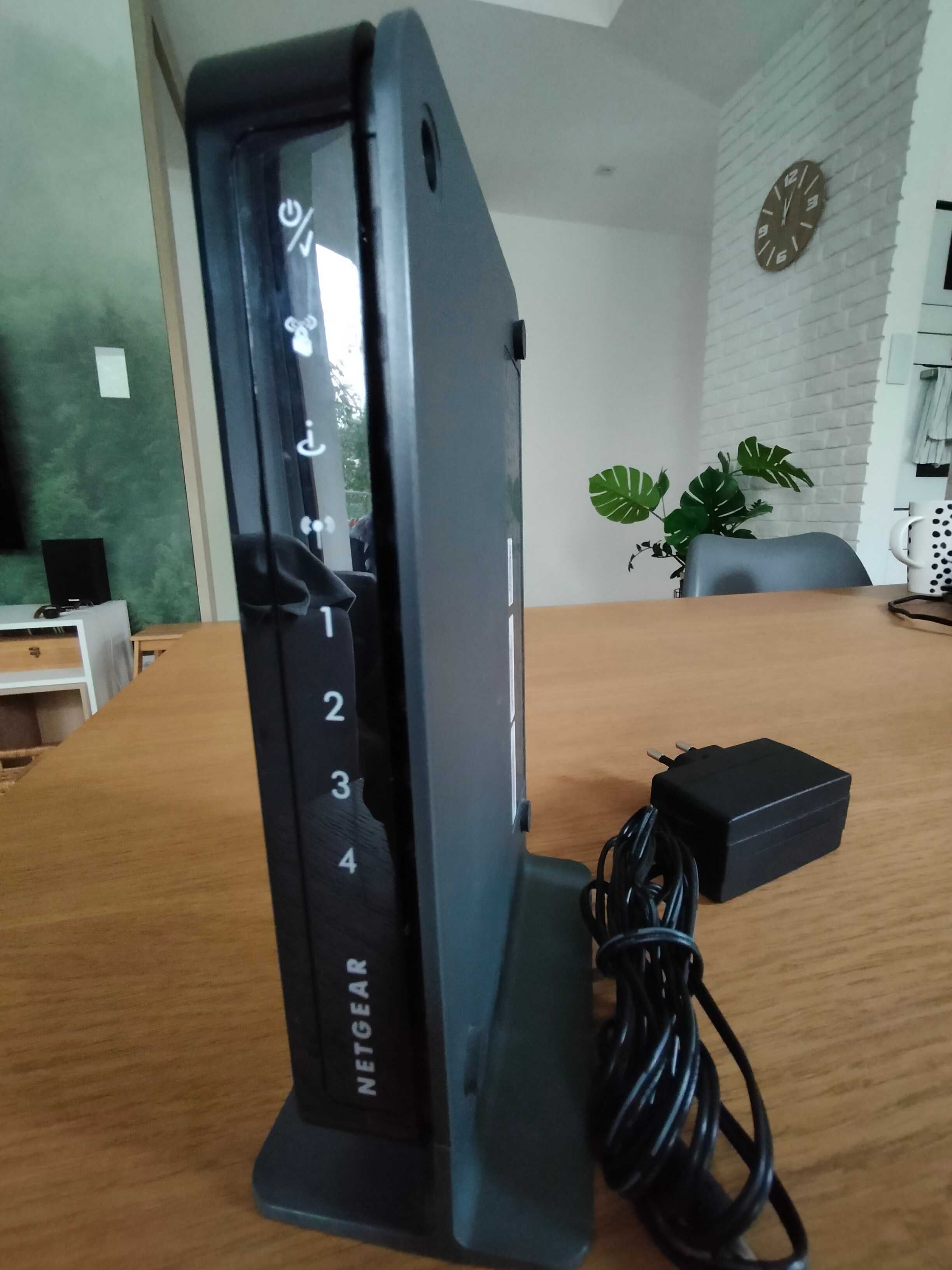 Router NETGEAR N300 JWNR2000 v2