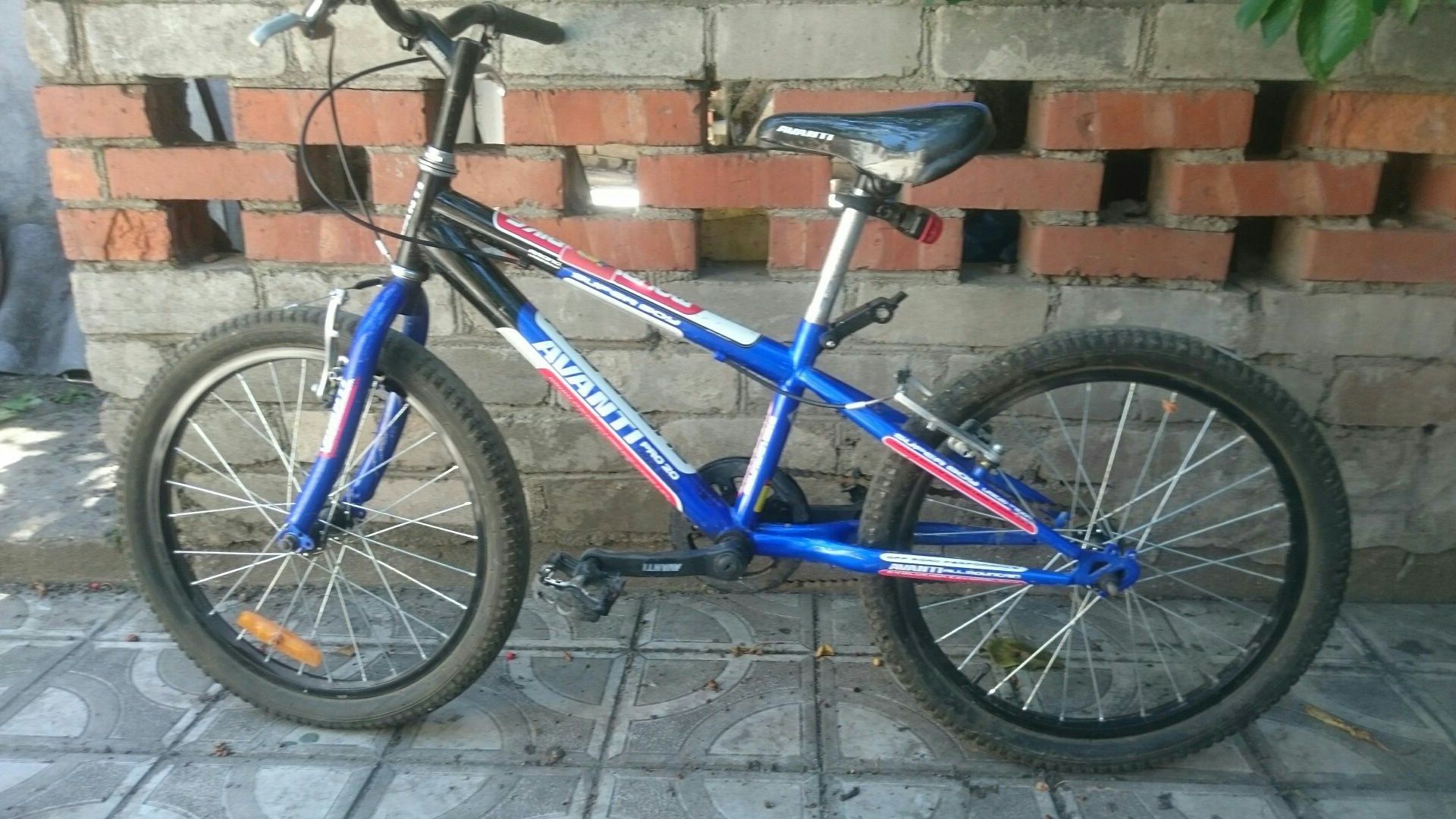 Велосипед Avanti детский 20
