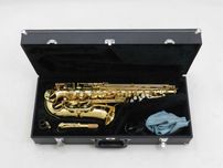 Saksofon altowy Jupiter JAS-769-767 Futerał + Ustnik DR21-232