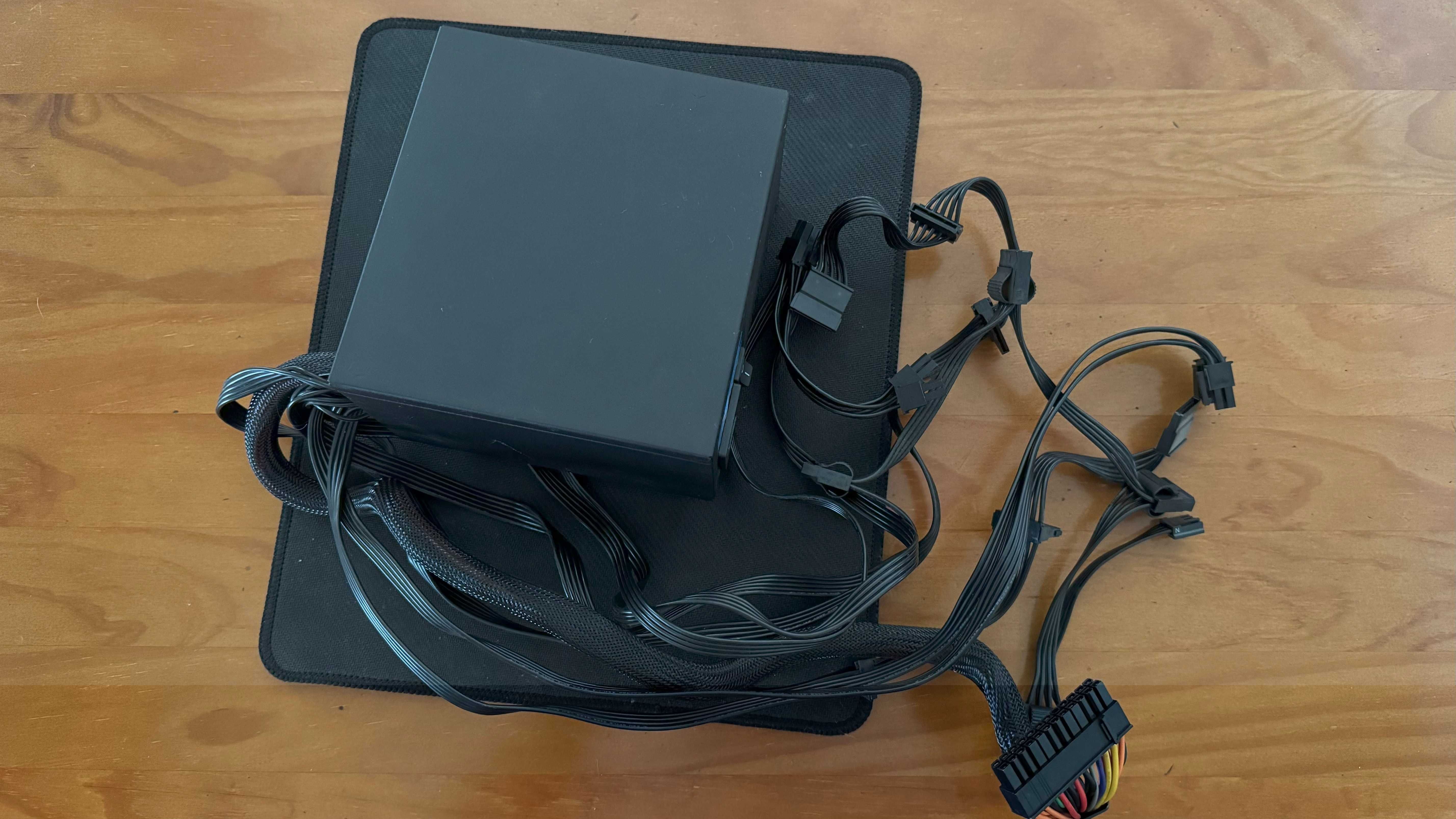 Fonte Alimentação Seasonic 520W