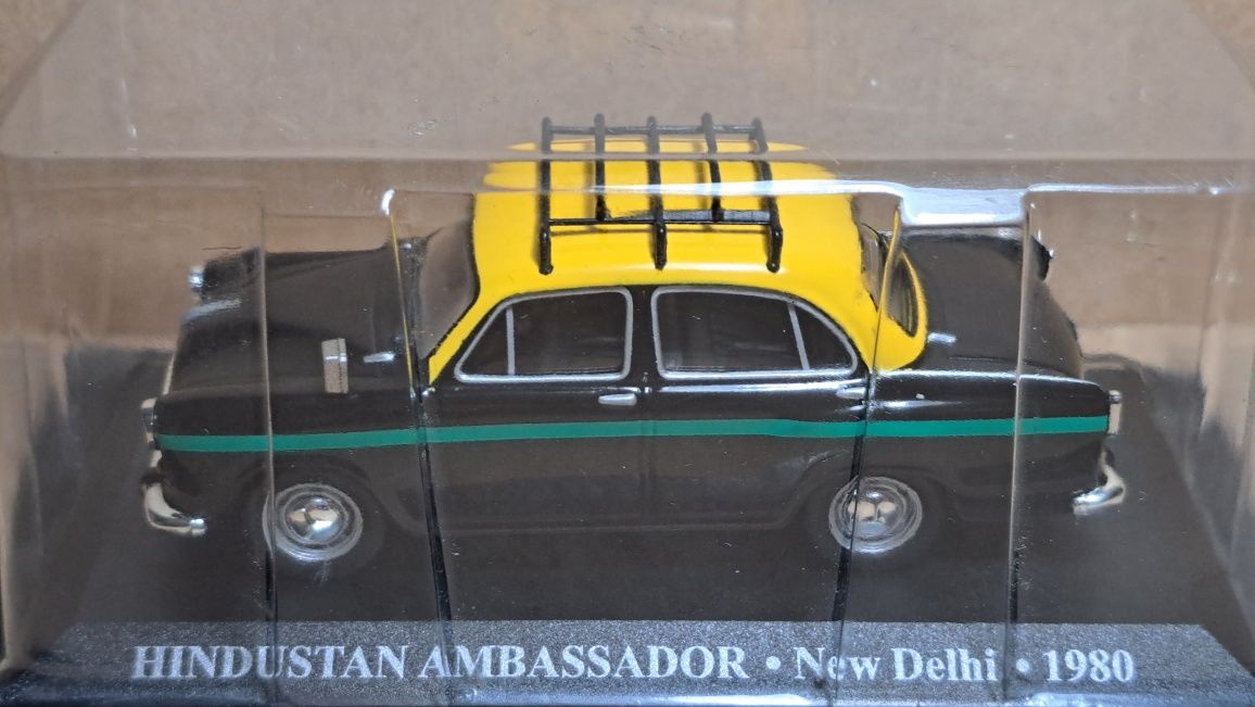 Taxi New Delhi Hindustan Ambassador 1:43