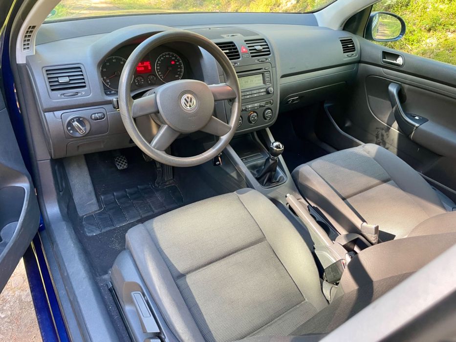 Volkswagen golf V