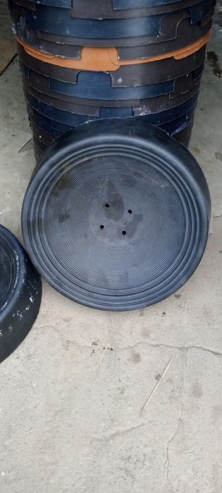 Miski legowe dla gołębi