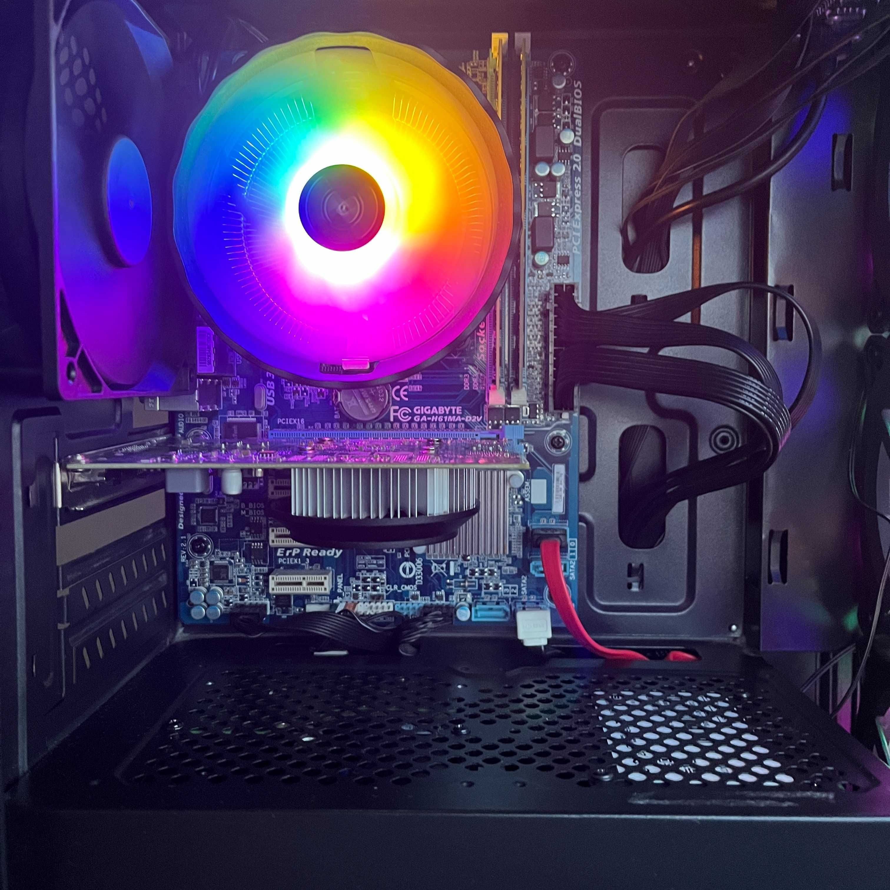 Komputer  i7-3770 / 16 GB RAM / GTX 750 Ti / SSD + HDD / RGB