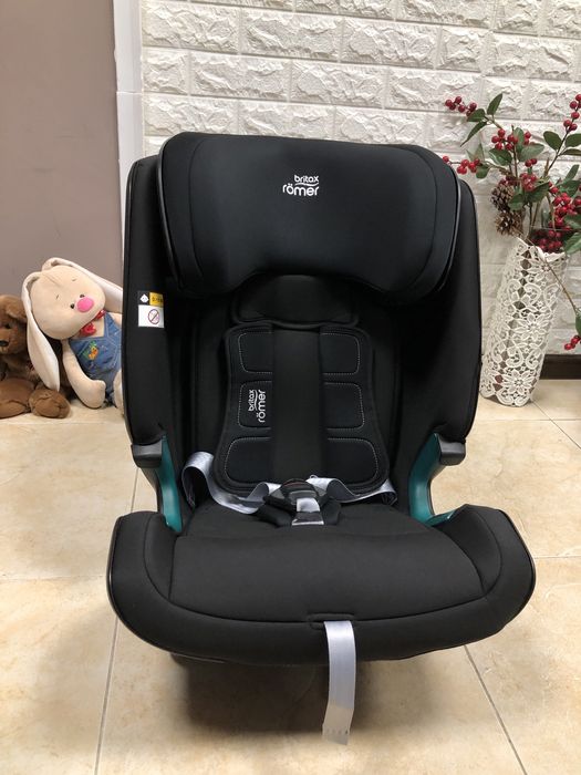 Автокрісло Britax Romer ADVANSAFIX M i-Size Група 1/2/3 (9-36кг)