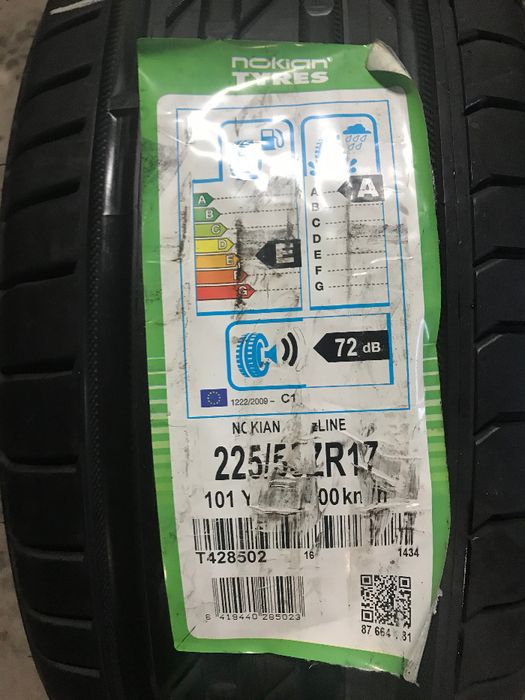 Opona 225 55 R17 Nokian lato