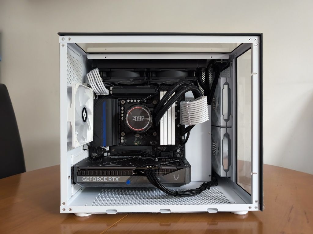 i5-14400F Radeon RX 7900 XTX 1 TB NVMe 32 GB RAM komputer gamingowy