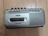 Mały radiomagnetofon Aiva Sony Corporatio  RM-P306, radio turystyczne