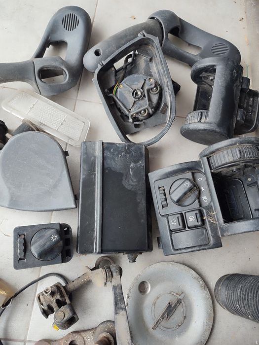 Material Opel corsa B