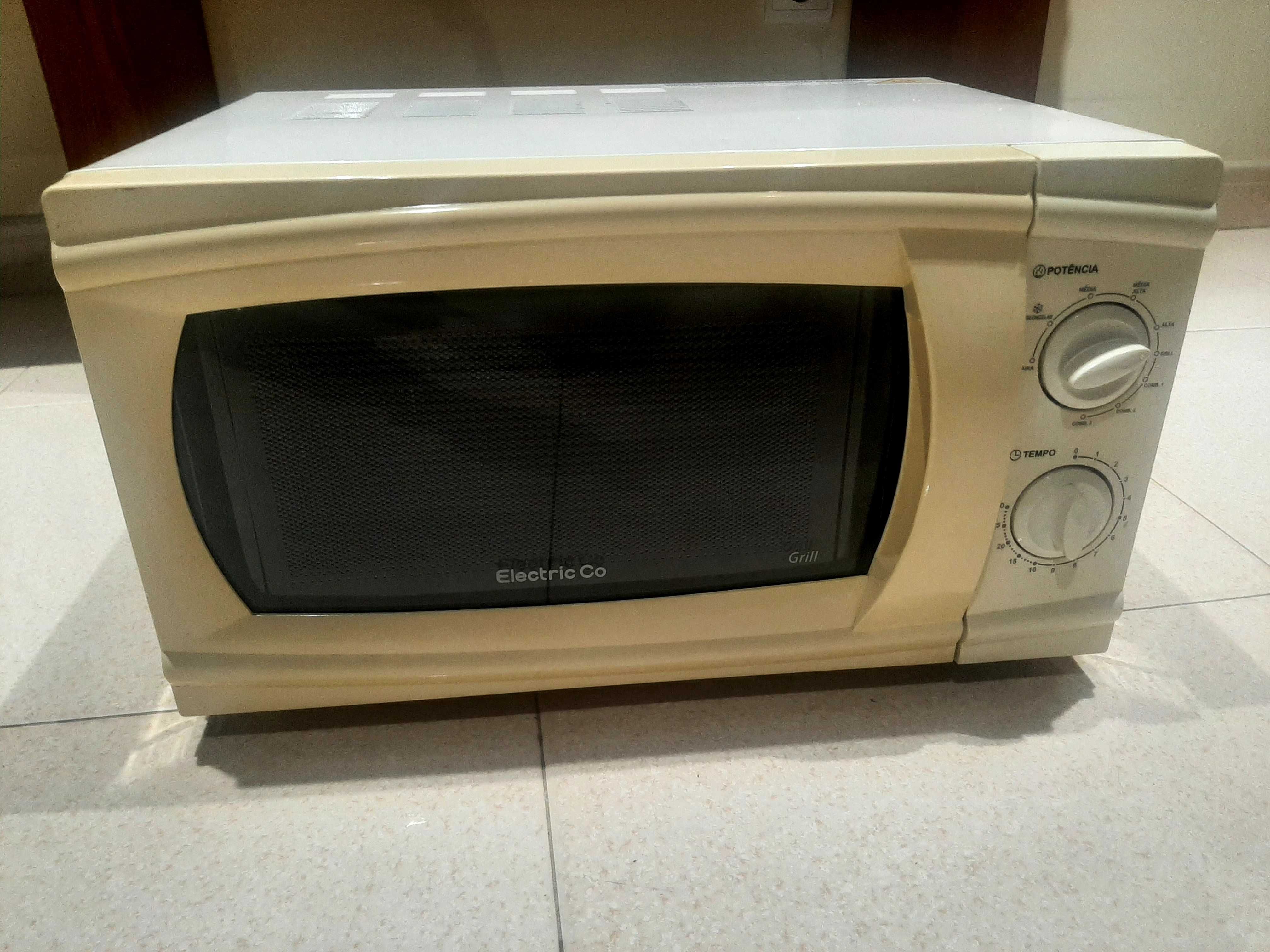 Microondas "eletric go"