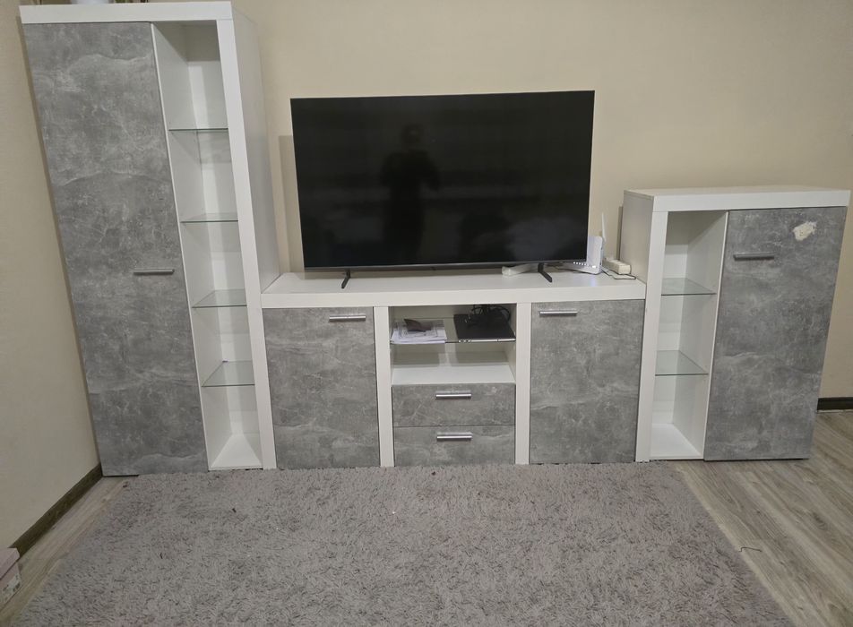 Meblościanka Biało szara