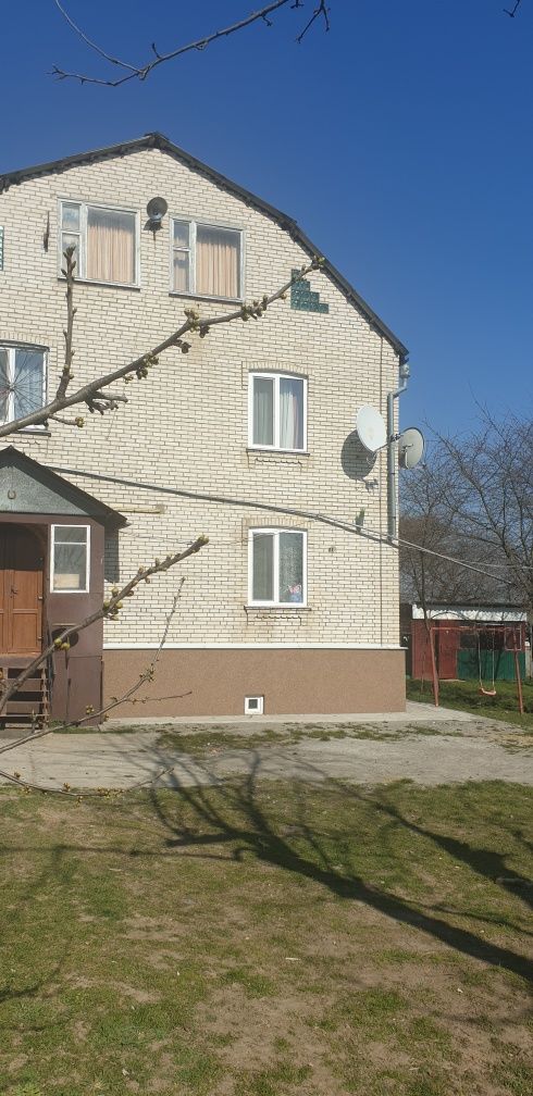 Частный дом в Луке- Мелешковской