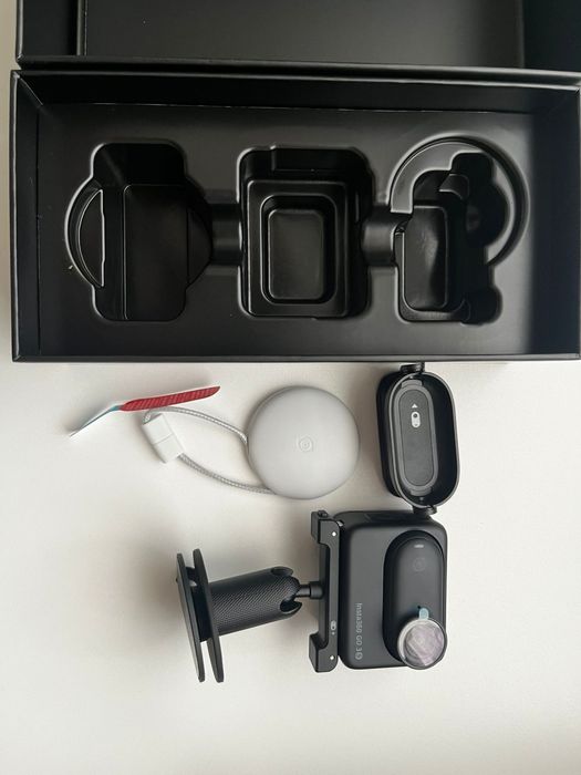 Екшн-камера  Insta360 GO 3S 4K Standard Bundle 128GB Black