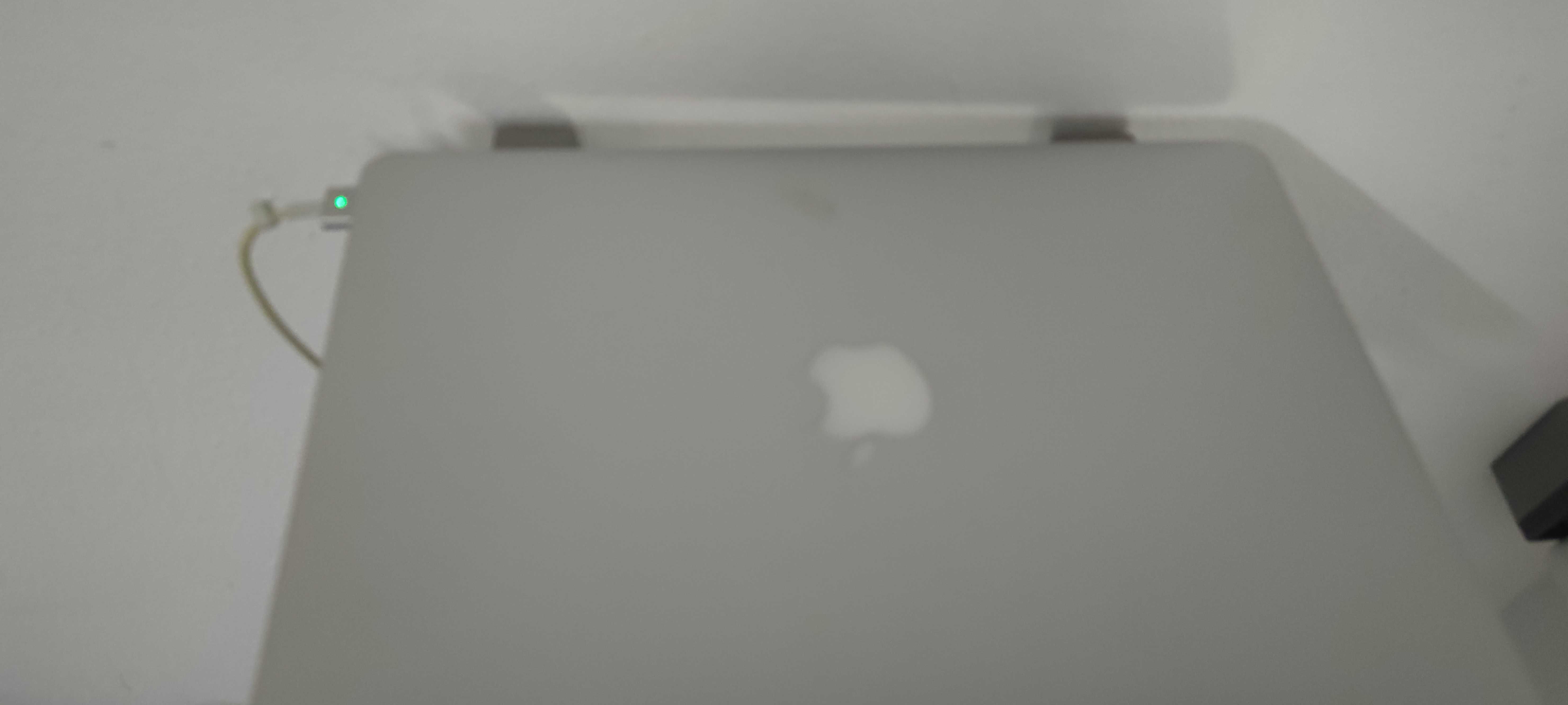 MacBook Air 13 A1466