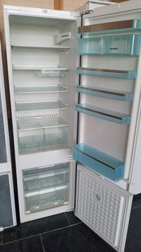 Встраиваемый холодильник Siemens KI30M441 из Германии Гарантия