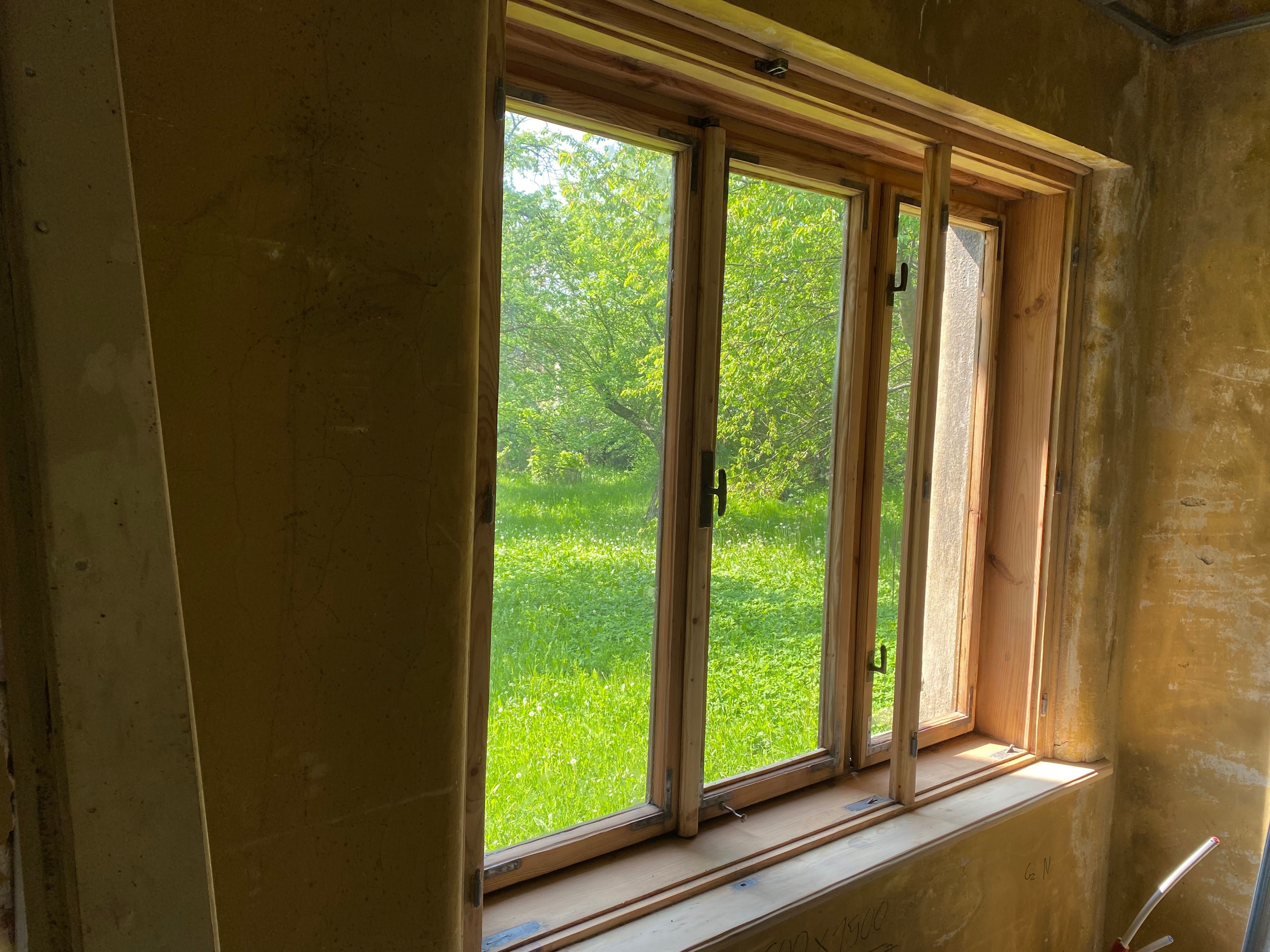 Renowacja okien ,drzwi ,mebli,starych domów.Adaptacja poddaszy