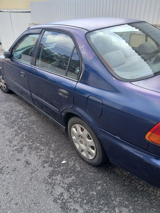 Honda civic 1500 vtec