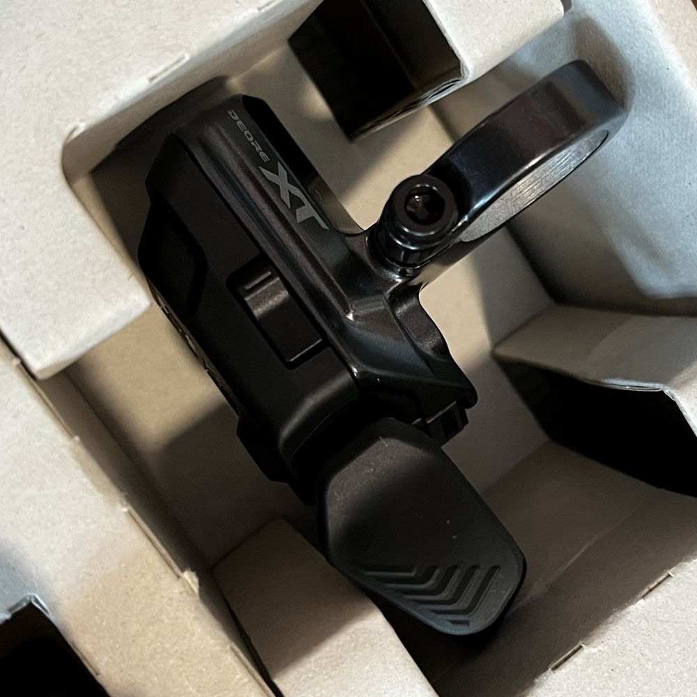 Shimano Deore XT Di2 12V M8250 - Kit de actualização