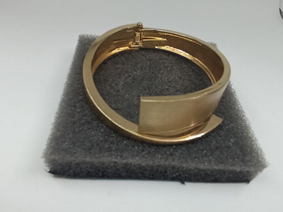 Bijuteria fios novos