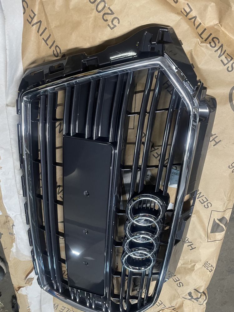 Atrapa grill Audi a3 8v0 8v stan nowy oryginał