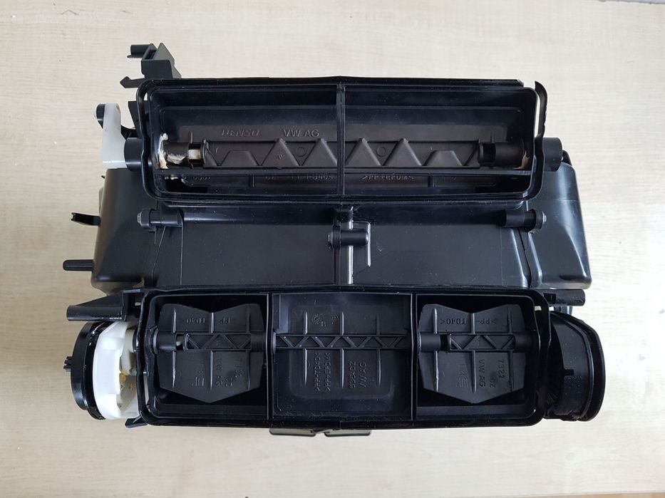vw passat b6 dmuchawa obudowa nagrzewnicy 3c1898353b