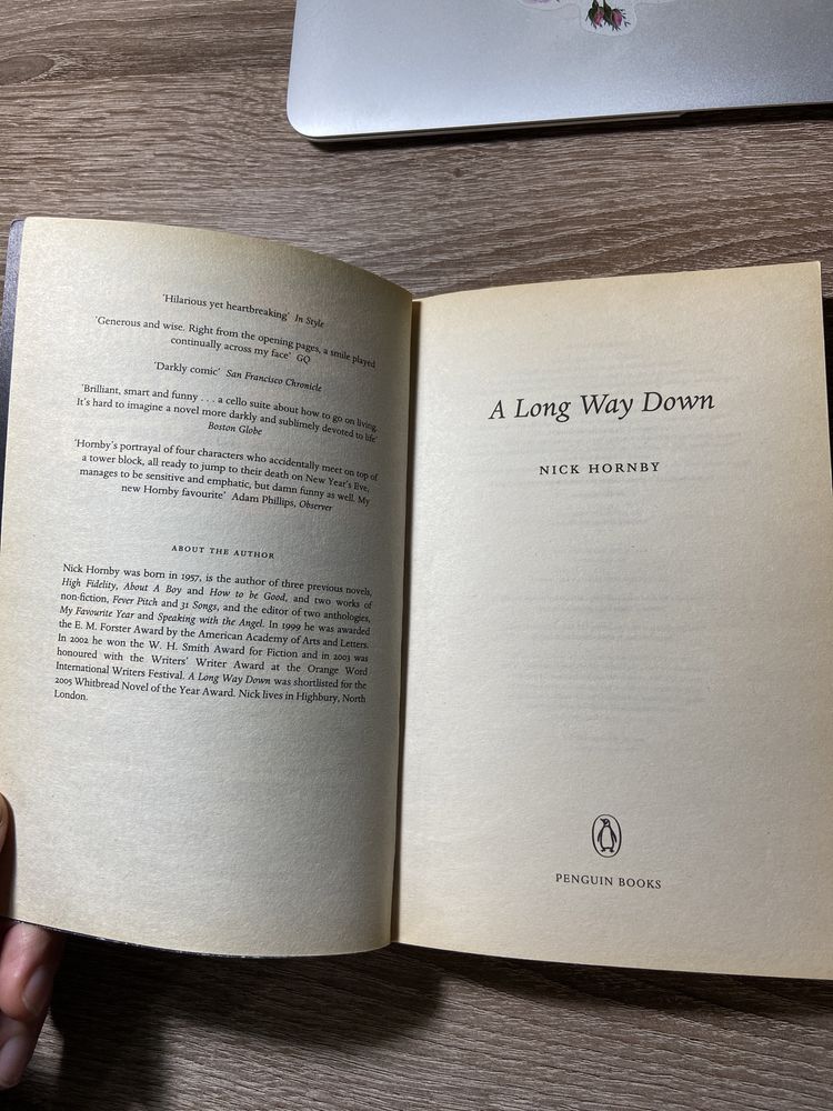 Nick Hornby - A Long Way Down. Книга англійською мовою