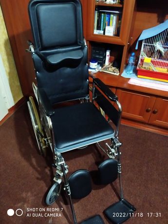 Кресло инвалидное с туалетом