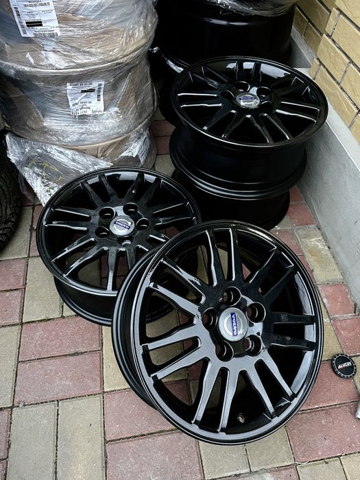 Диски R15 5.108 ET46 вольво форд фокус рено кенго 2